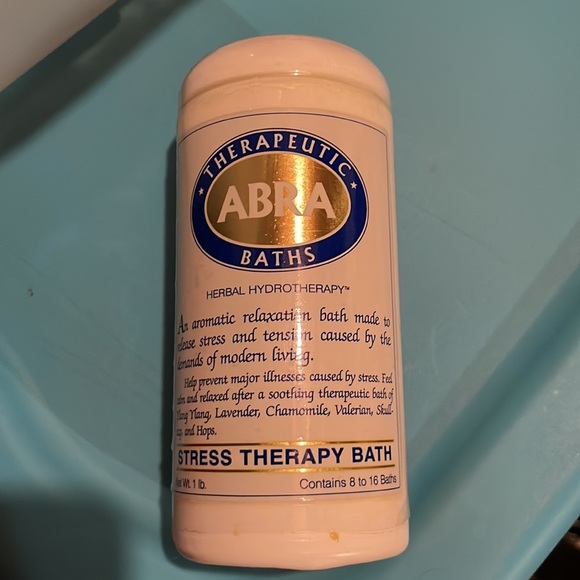 Abra Herbal Therapeutic Bath salts NWOT - Picture 1 of 3